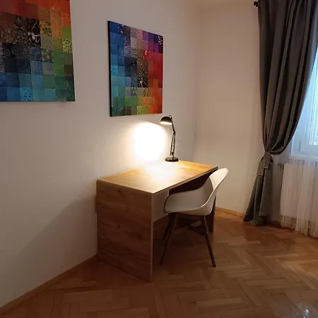 Flataid Goessendorf/magna Apartamento *