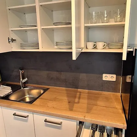 Flataid Goessendorf/magna Apartamento *